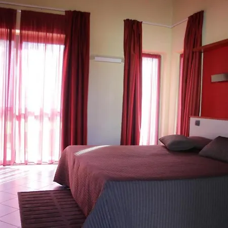 In Guest - Spacious Double In Alba Pensjonat *